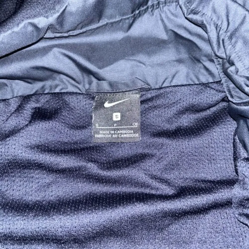 Barcelona FC‎ 2019/20 AWF Nike Jacket Hoodie Men Small  Windbreaker CT1793-475